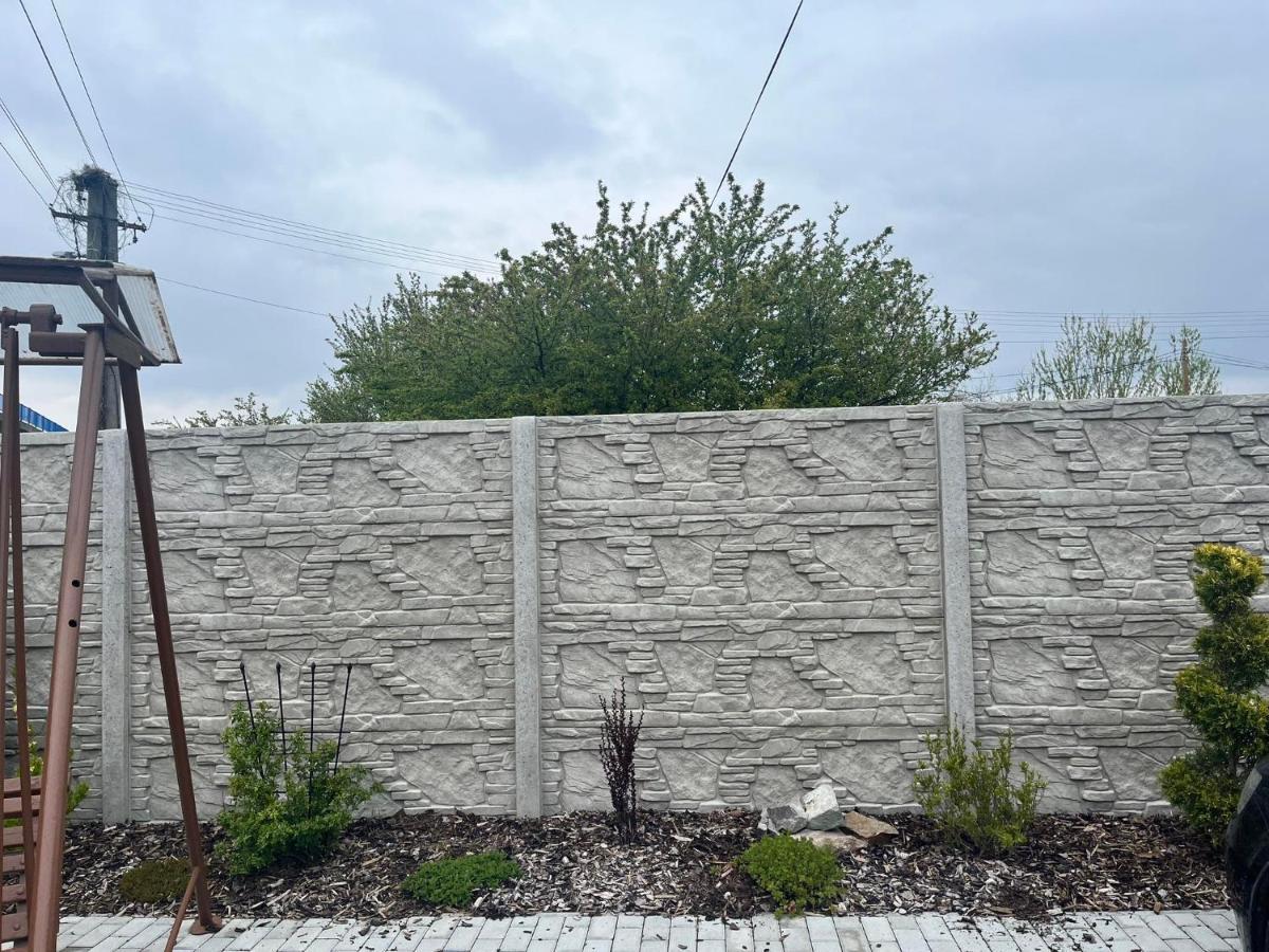 Bekivi Apartmany Dunajská Streda Exterior foto