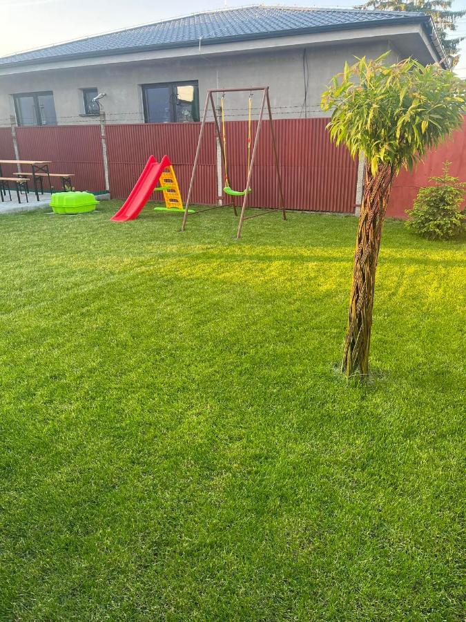 Bekivi Apartmany Dunajská Streda Exterior foto