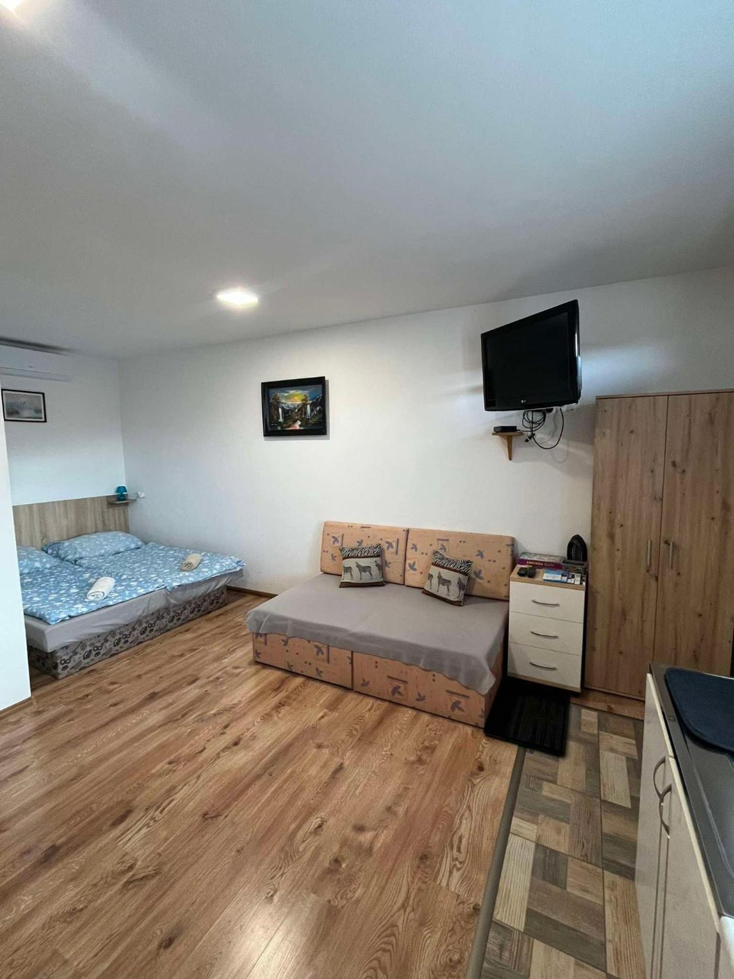 Bekivi Apartmany Dunajská Streda Exterior foto